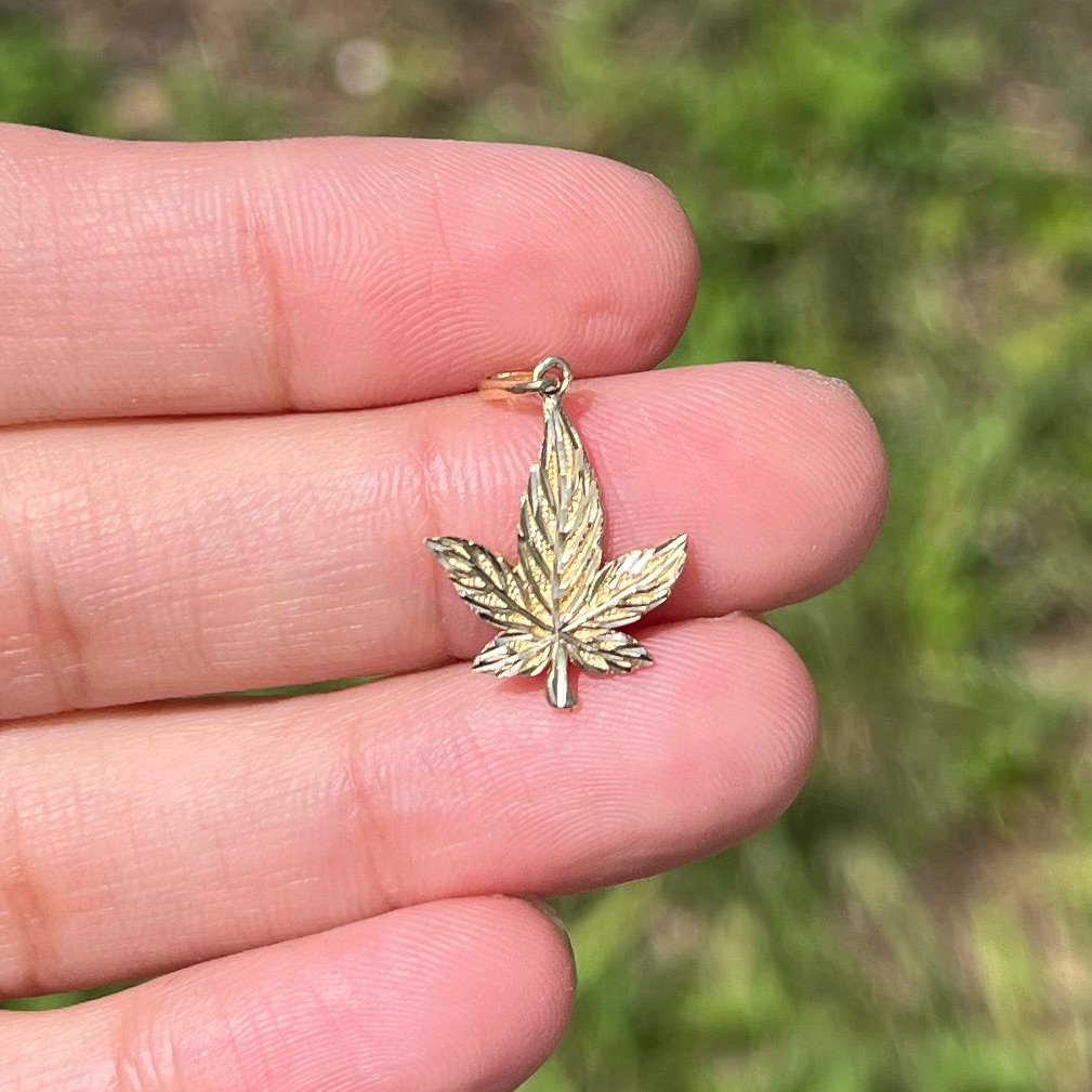 10k Gold Leaf
